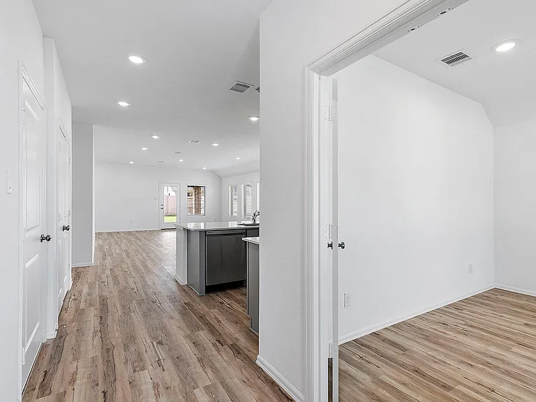 31546 Beacon Cove Trl — Photo 2
