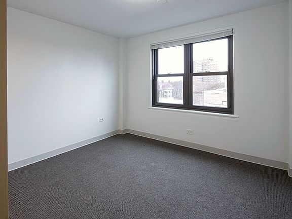 5th image of 1400 E 57th St APT 504