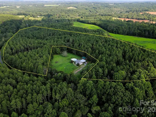 2 Stroud Rd, Ellenboro, NC 28040