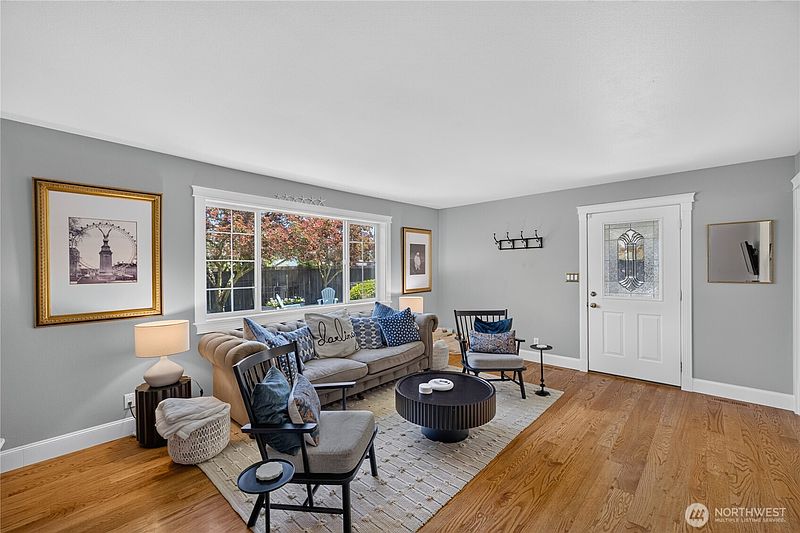 3rd image of 2203 22nd Street