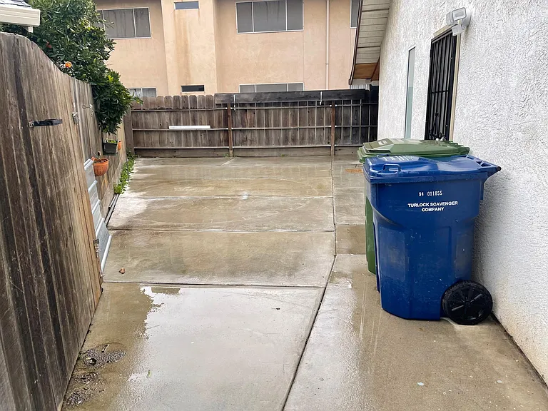 1065 Grandview Cir — Photo 22
