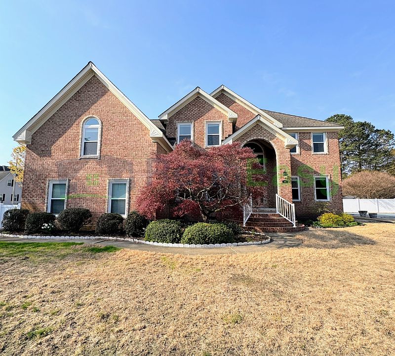 1st image of 1325 Meggett Dr