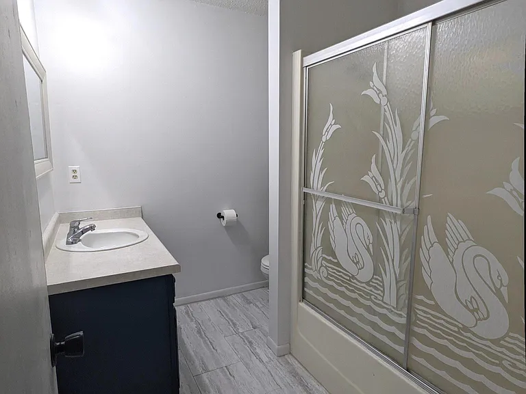 407 Vermillion St #2 — Photo 6