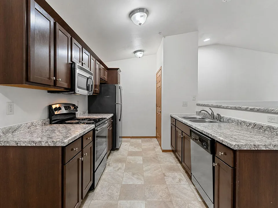 228 Baker Blvd