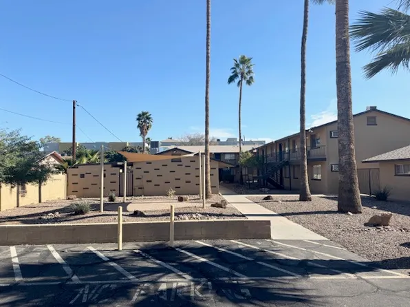 4207 N 9th St #18-A, Phoenix, AZ 85014