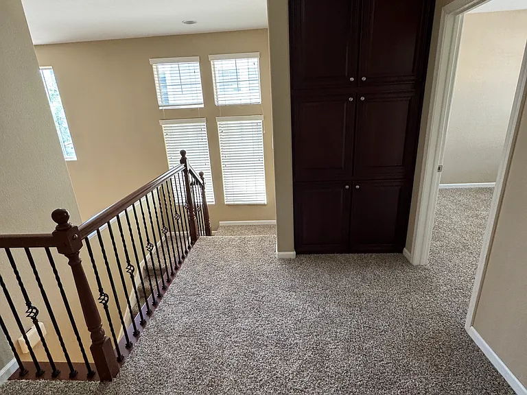 1679 Lone Oak Trl — Photo 7