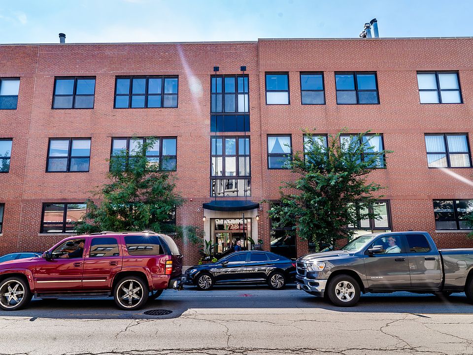 1st image of 1728 N Damen Ave APT 214
