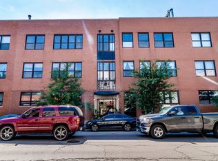 1728 N Damen Ave APT 214, Chicago, IL 60647