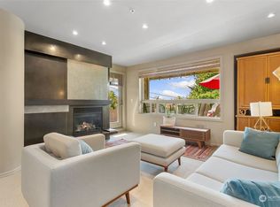 2312 W Boston St APT 103, Seattle, WA 98199