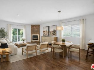 11023 Fruitland Dr APT 401, Studio City, CA 91604