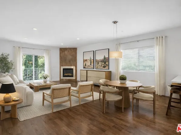 11023 Fruitland Dr APT 401, Studio City, CA 91604