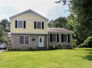 5215 Remington Rd, Fayetteville, NC 28311