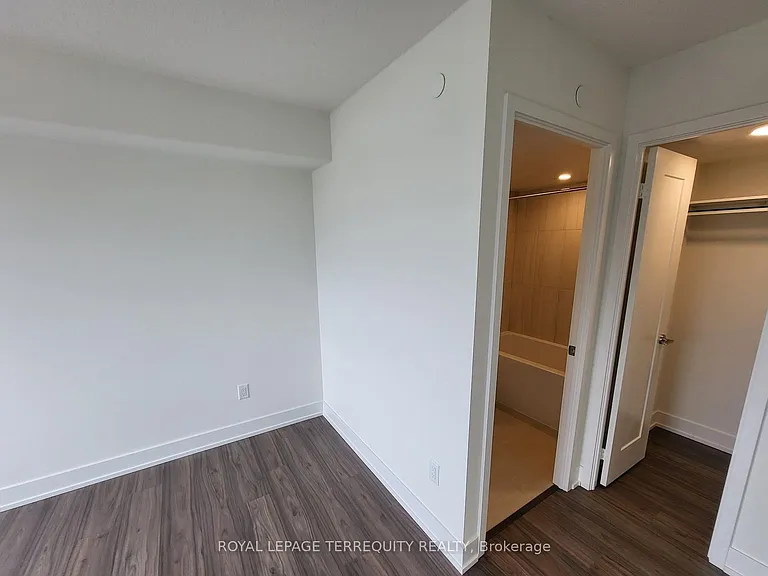 10 Eva Rd #906 — Photo 22