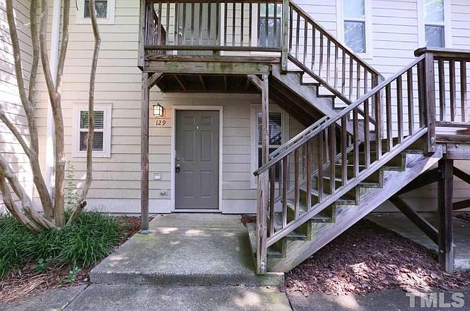 1st image of 1513 E Franklin St #C
