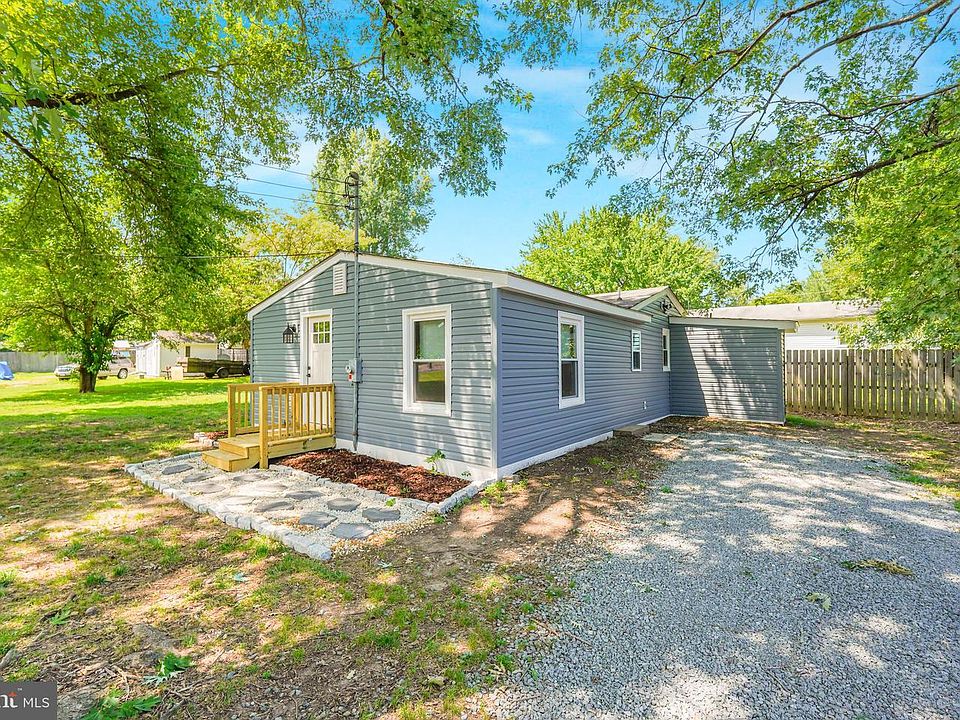 1st image of 227 Dale Dr