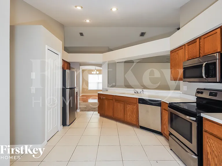 3774 Rollingsford Cir — Photo 7