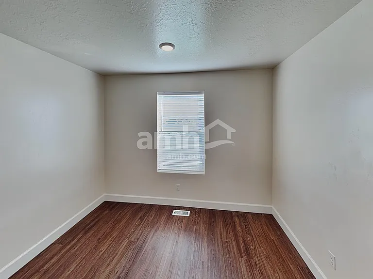 1175 N Wagon Way — Photo 16