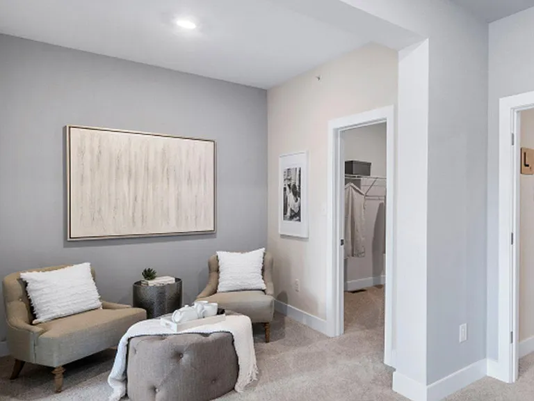 127 Livingston Ln — Photo 13