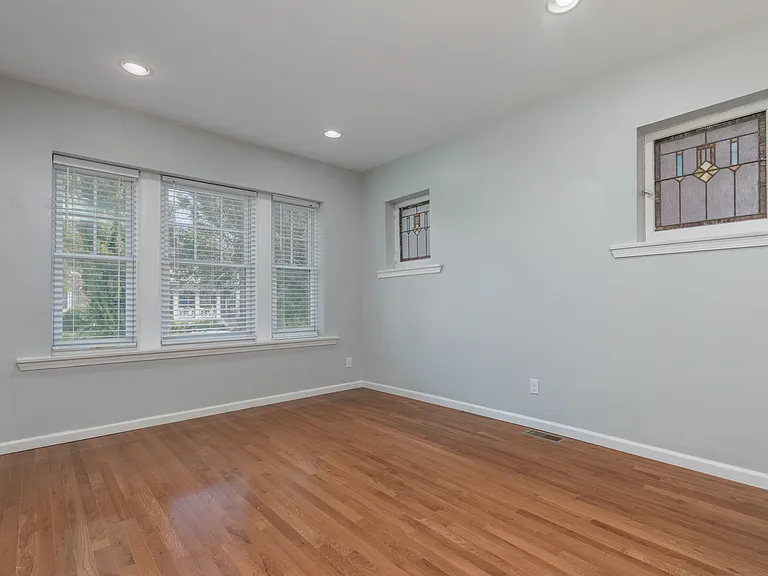 6044 Washington Blvd #1E — Photo 4
