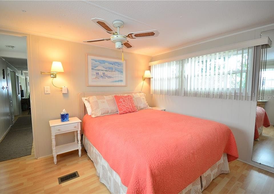 2nd image of 337 Terra Ceia Dr