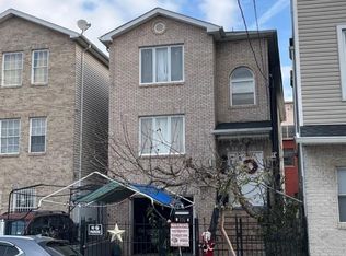 116 Chapel St, Newark City, NJ 07105