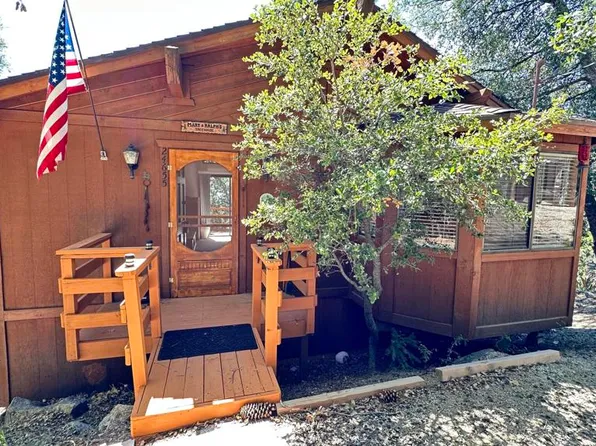 24655 Logan Creek Rd, Idyllwild, CA 92549