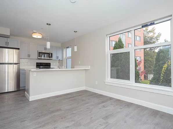 (undisclosed Address), Arlington, MA 02476