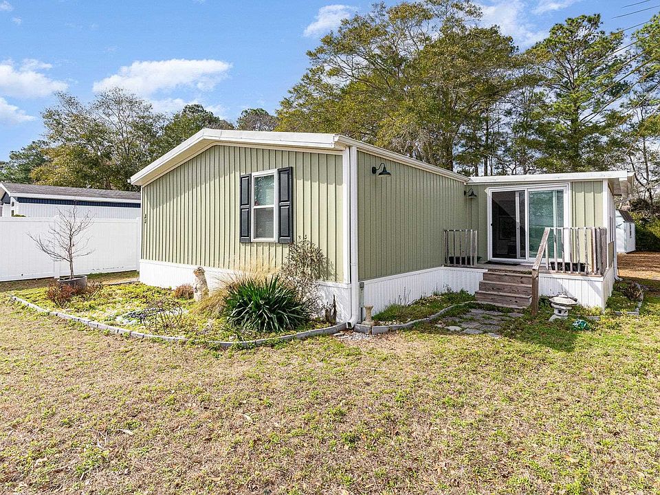 1st image of 53 Crooked Island Circle