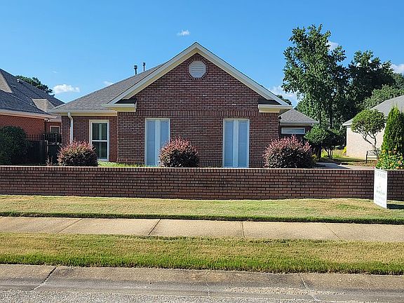 2nd image of 9025 Green Chase Dr