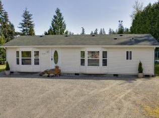 5794 Salish Rd, Blaine, WA 98230