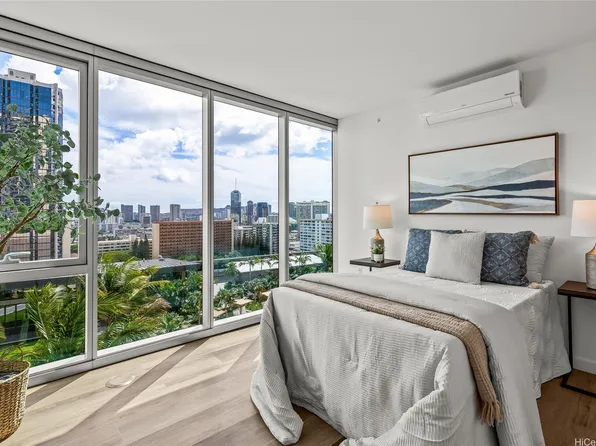 1515 Liona St #1801, Honolulu, HI 96814