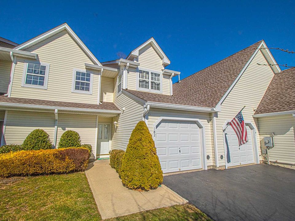 1st image of 182 Erik Dr