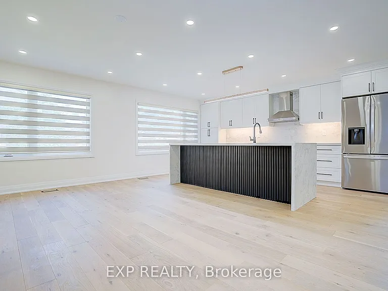 36 Vauxhall Dr #MAIN — Photo 10