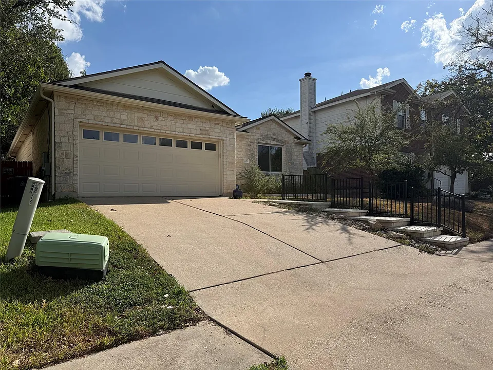 2125 Kaiser Dr