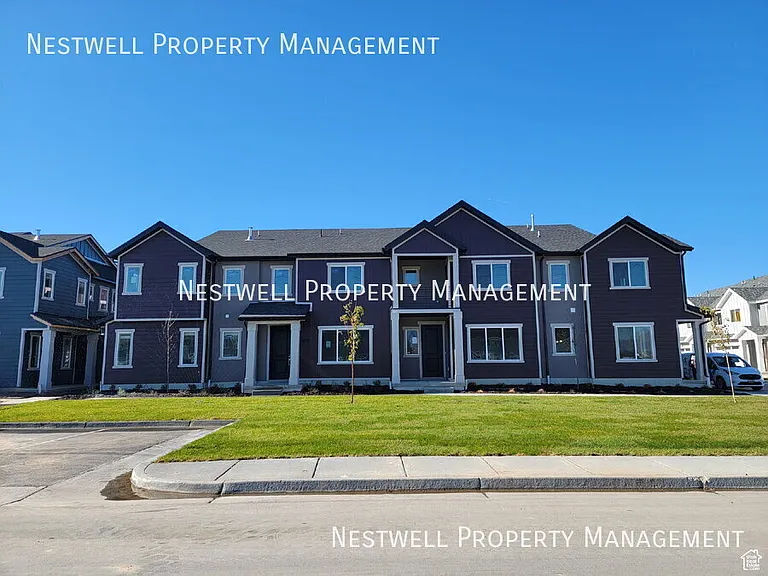 3728 S 3300 W — Photo 2