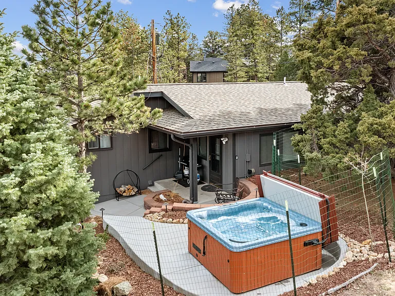 Private hot tub in the trees