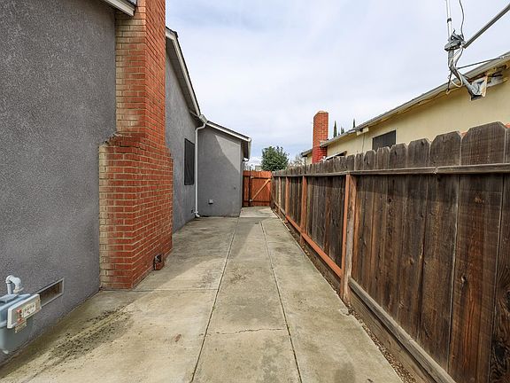 5th image of 408 Ryan Ave