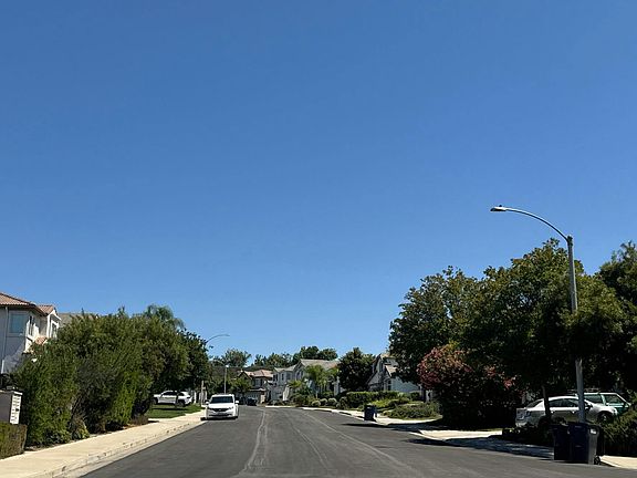5th image of 38972 Burton Creek Ln
