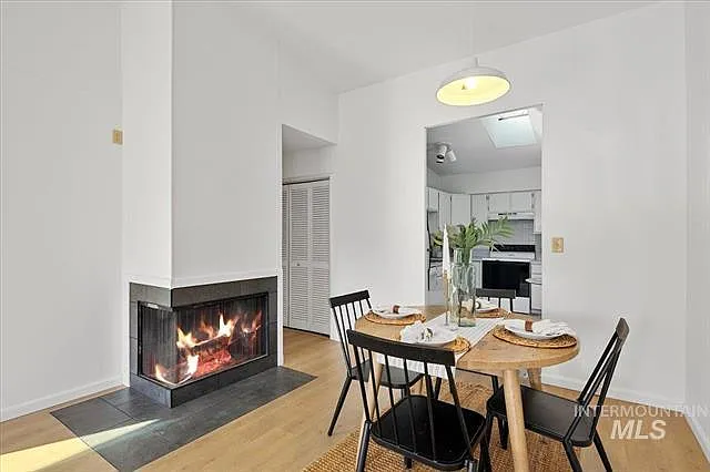 1155 S Abbey Cir — Photo 3