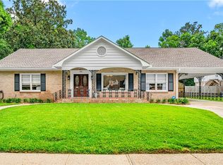 104 Beverly Ct, Mobile, AL 36604