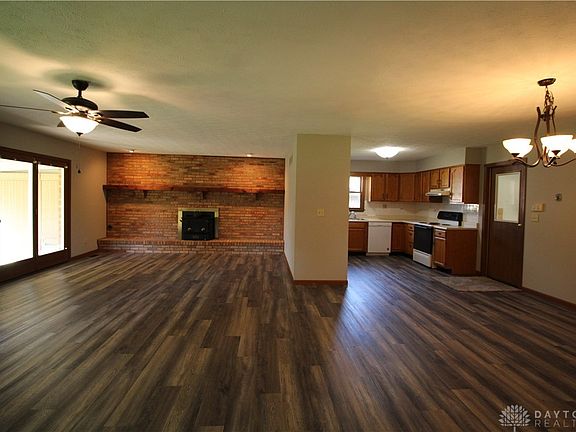 4th image of 2949 Sorbus Dr