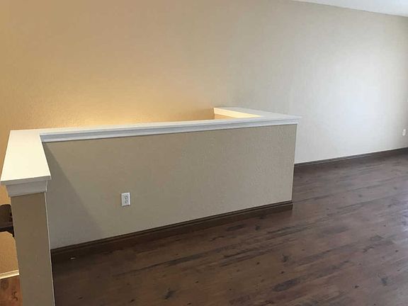 5th image of 804 Belmont Pl #804