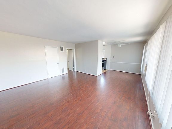 4th image of 1042 N Stanley Ave APT 8