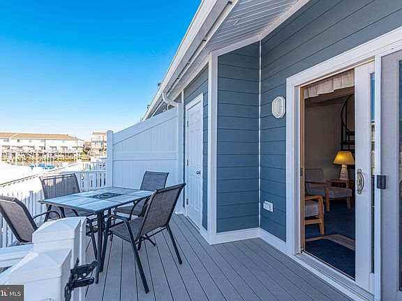 4th image of 2819 Plover Dr #4305