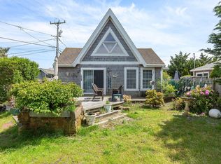 897 Commercial St, Provincetown, MA 02657