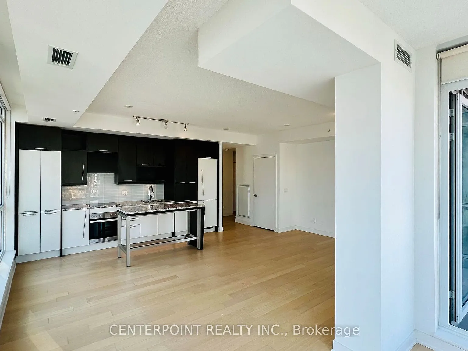2 bed, $4,300 — Photo 4