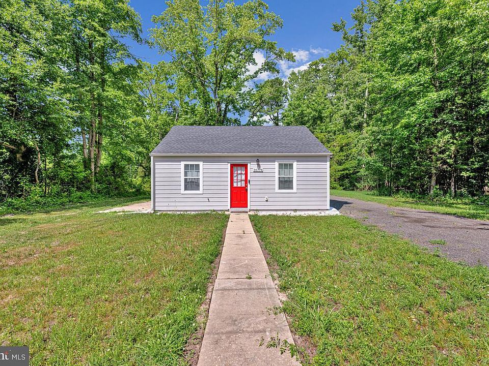 1st image of 36774 Woodbush Dr