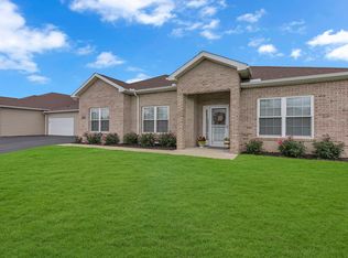 1706 Cherokee Dr, Beaver Falls, PA 15010