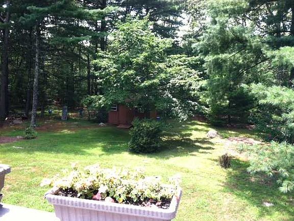 3rd image of 6 Juniper Hill Dr