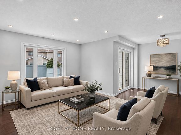 5th image of 32 Saffron Ct